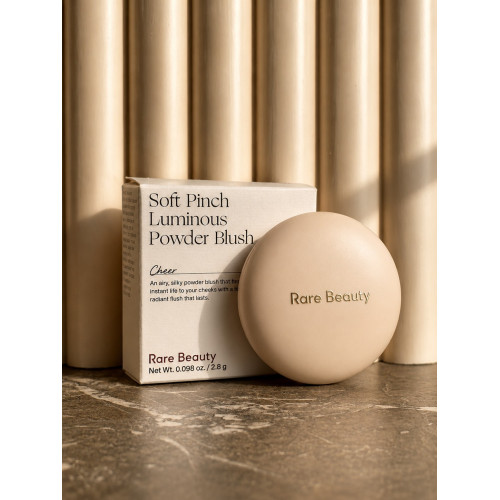 Rare Beauty Пудровые румяна / Soft Pinch Fard a Joues Poudre Lumineux Cheer